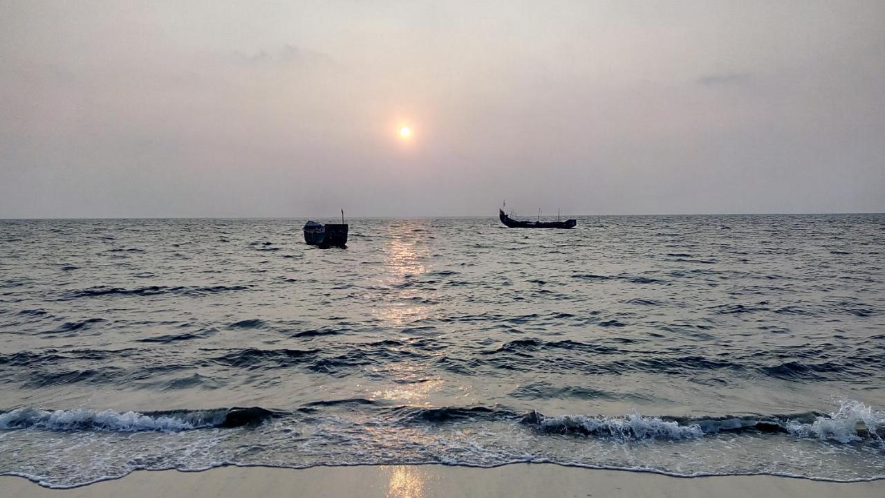 Sea Breeze Beach Home Alappuzha Экстерьер фото