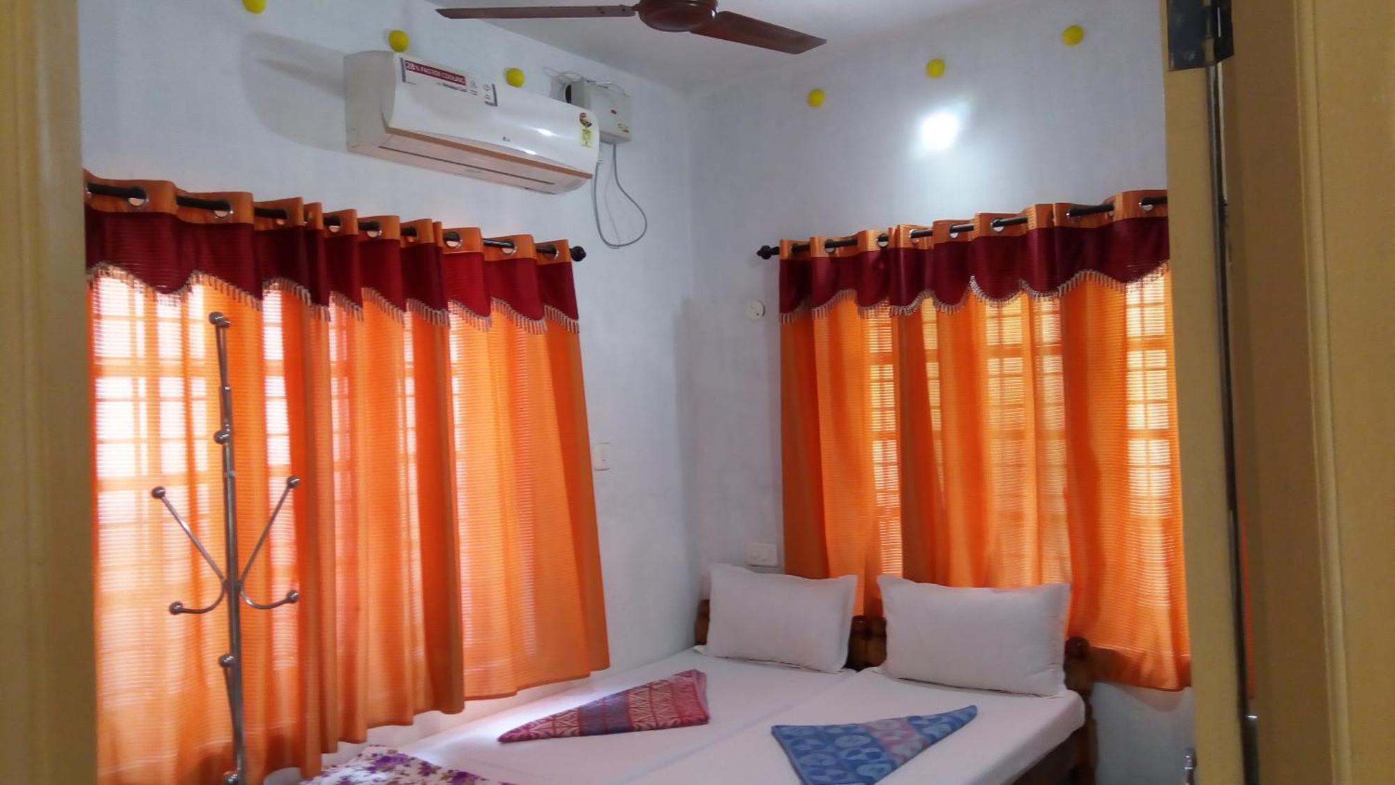 Sea Breeze Beach Home Alappuzha Экстерьер фото