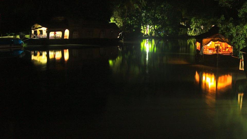 Sea Breeze Beach Home Alappuzha Экстерьер фото